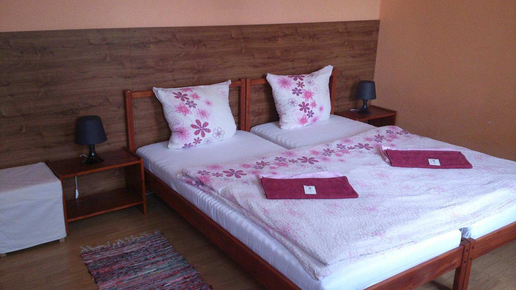 Hotel Alfa Trutnov Kamer foto