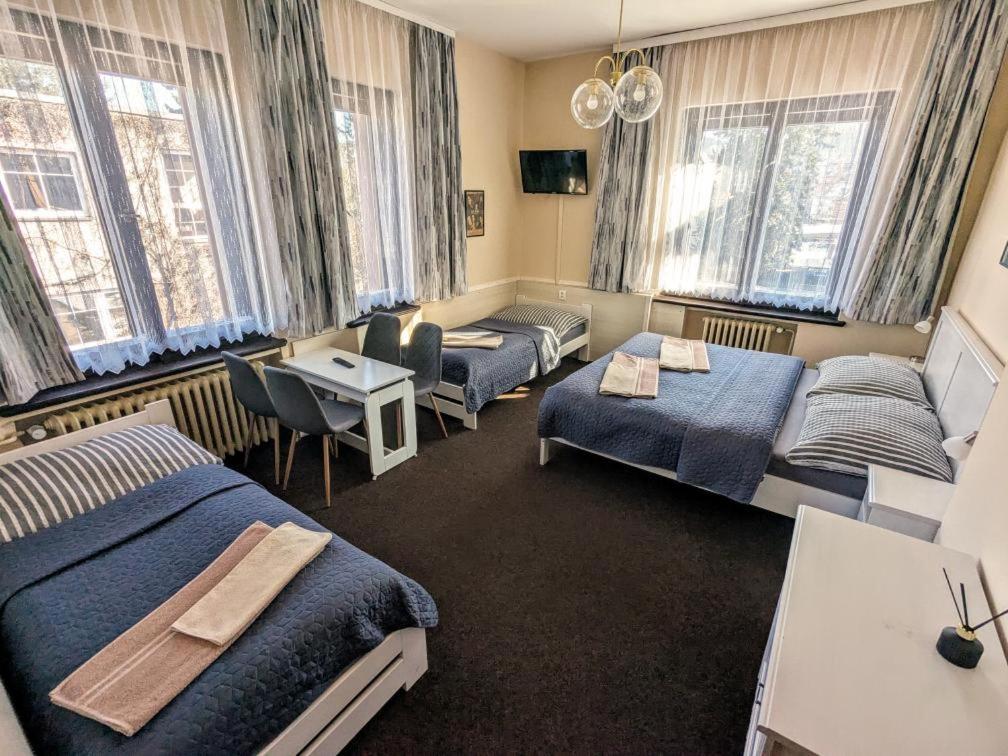 Hotel Alfa Trutnov Buitenkant foto