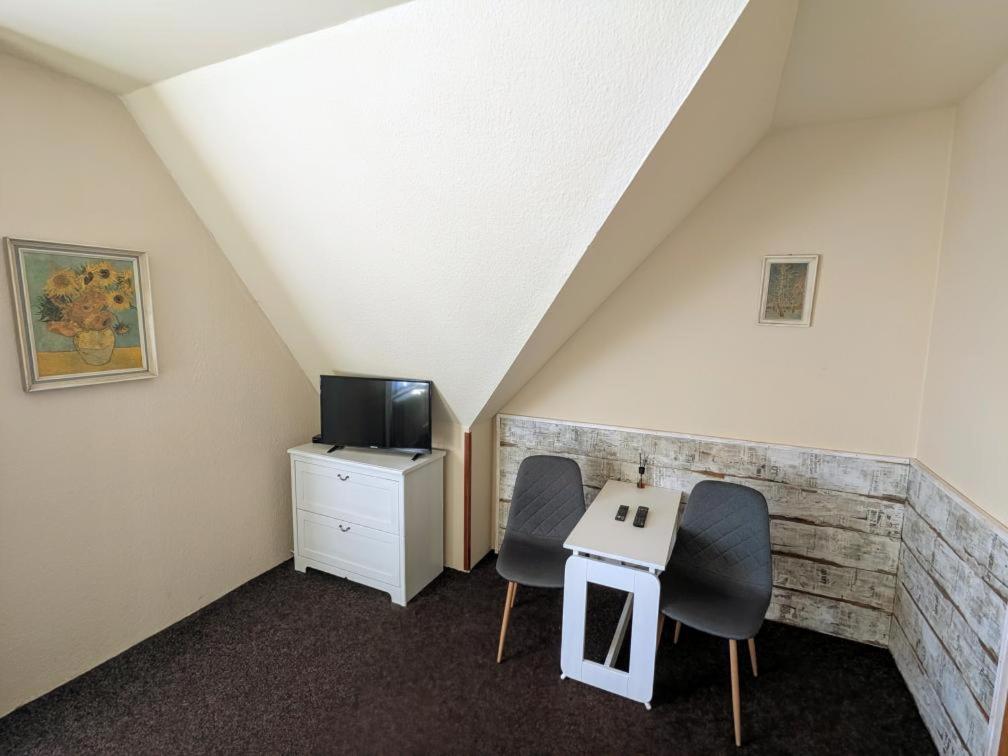 Hotel Alfa Trutnov Buitenkant foto